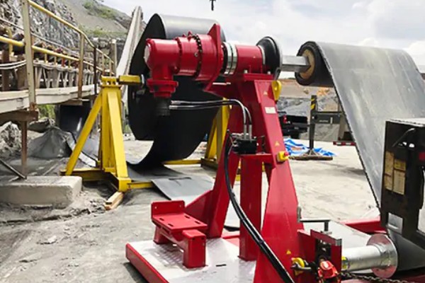 Conveyor Belt Maintenance